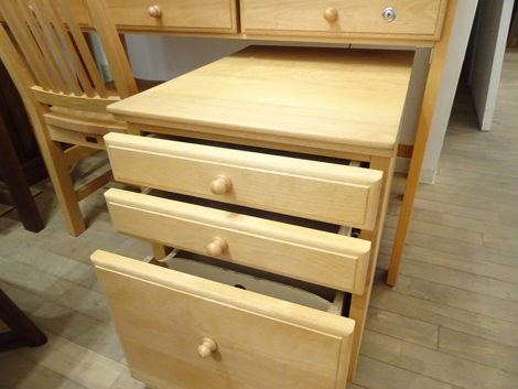 家具　展示品　格安　展示価格