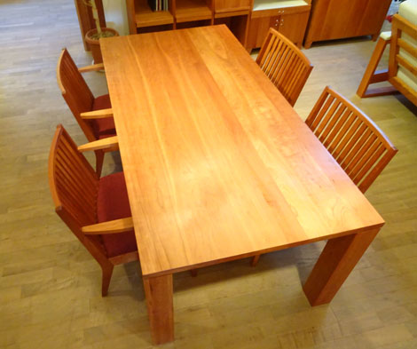 家具　展示品　格安　展示価格